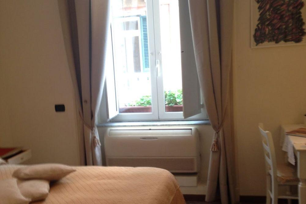 La Dimora Dei Baroni Bed & Breakfast Naples Exterior photo